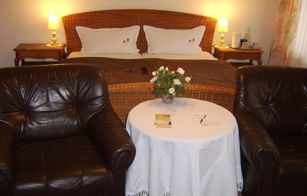 Star Hotel Fachbach Buitenkant foto