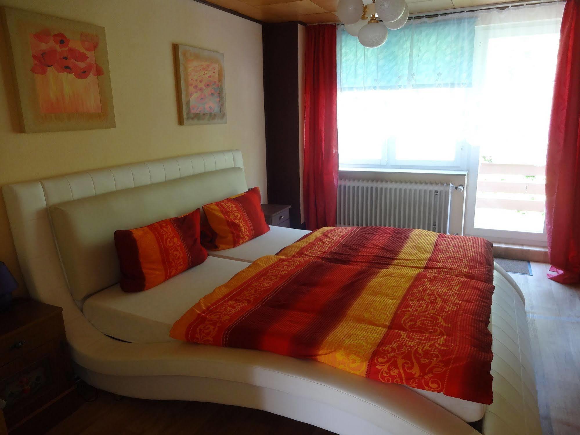Star Hotel Fachbach Buitenkant foto