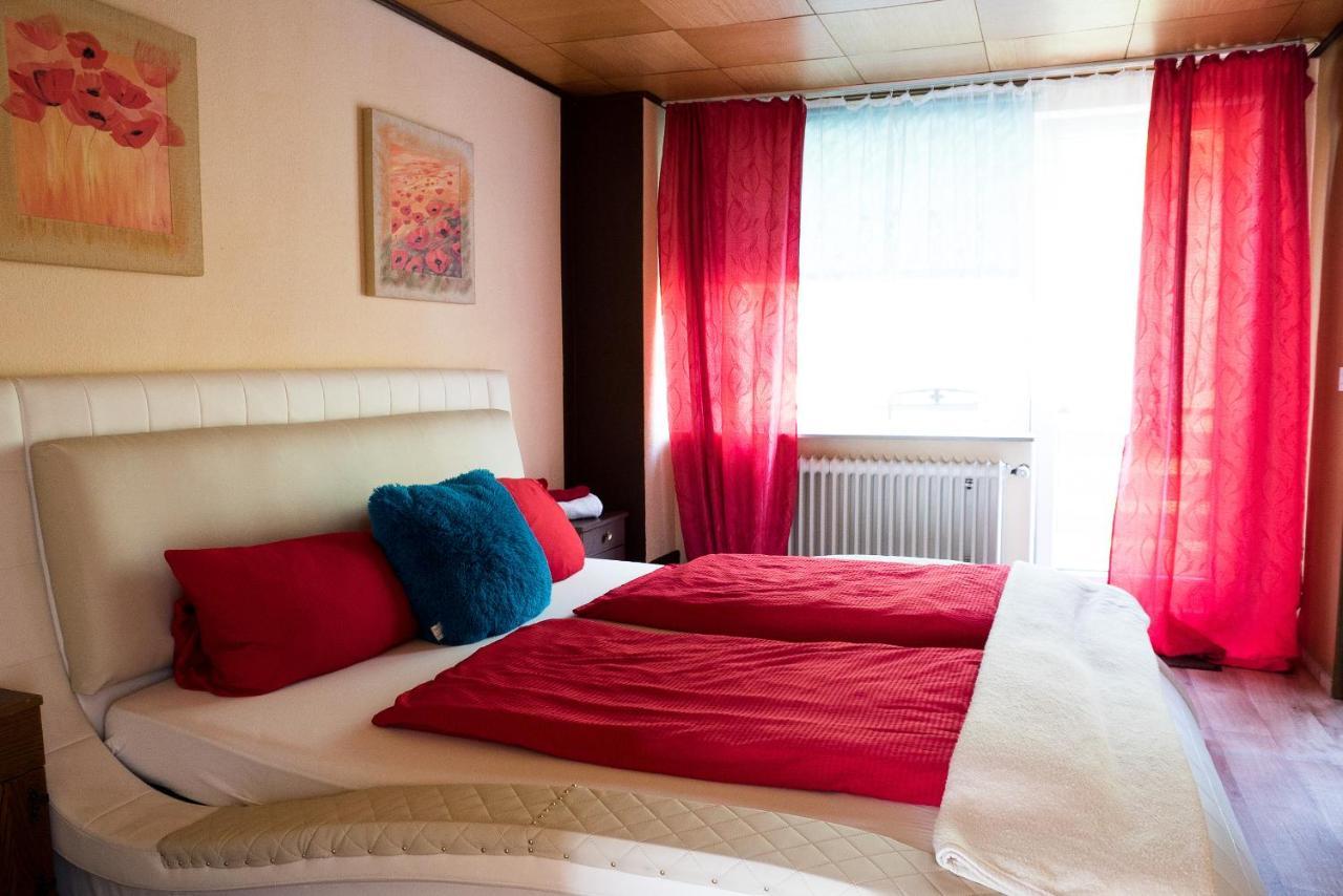 Star Hotel Fachbach Buitenkant foto