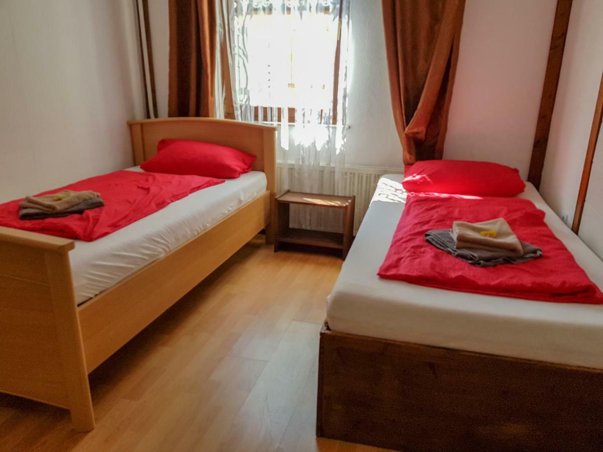 Star Hotel Fachbach Buitenkant foto